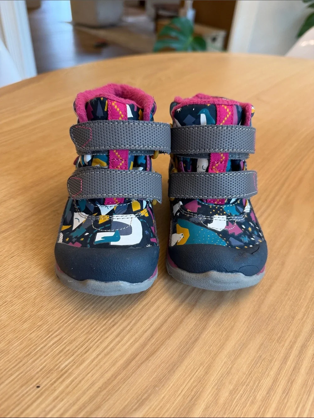 See Kai Run Navy and Pink Starry Kids Winter Boots Toddler 7
